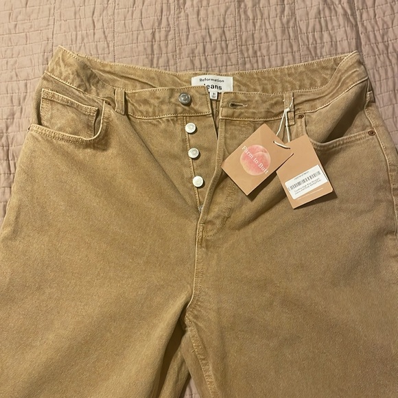 Reformation Cynthia High Rise Straight Jeans in Vintage Marzipan, NWT Size 31 - Picture 2 of 5